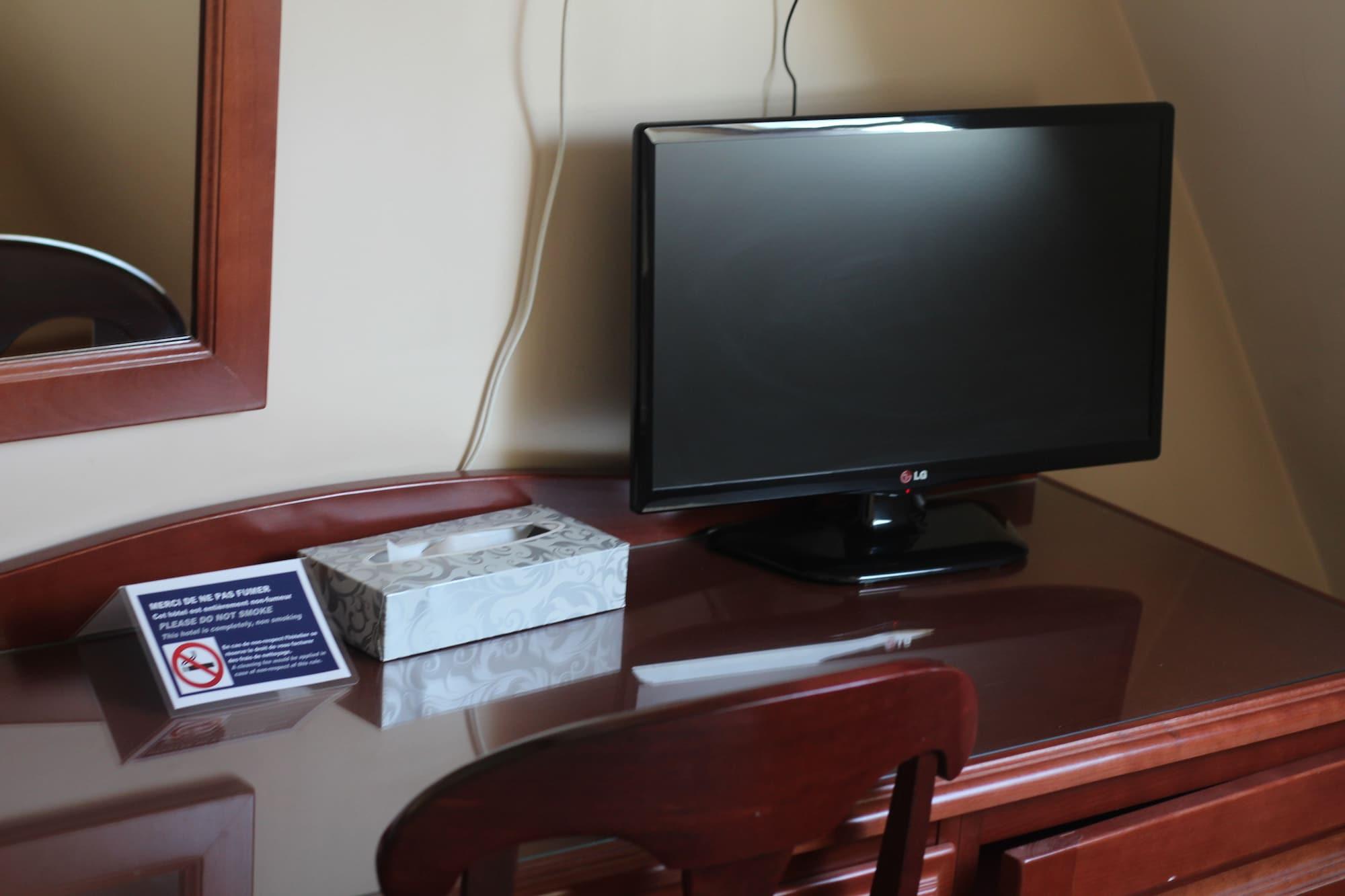 Cosmotel Hotel Париж Екстериор снимка